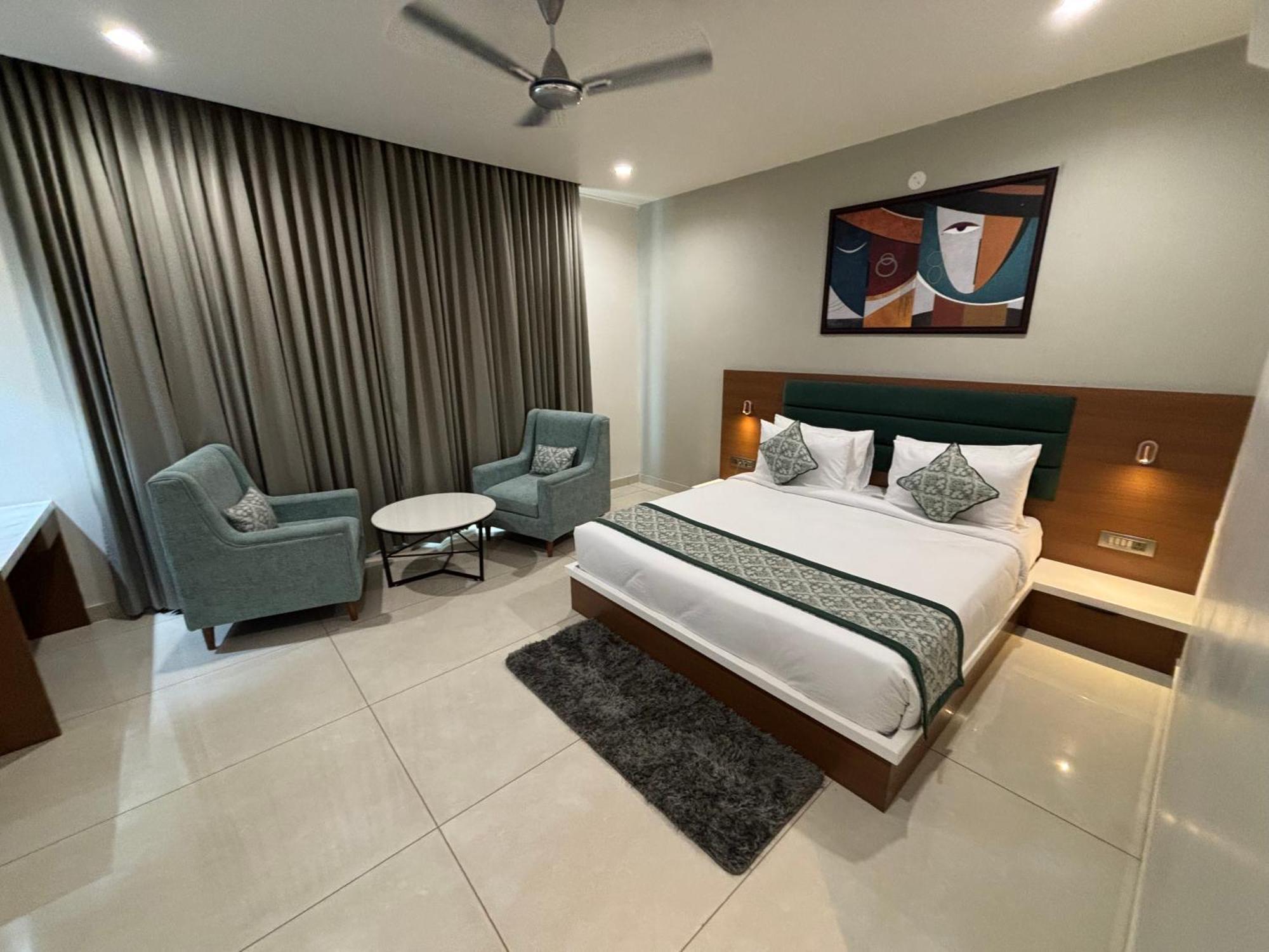 Hotel The Crown Inn Jhunjhunu Екстериор снимка