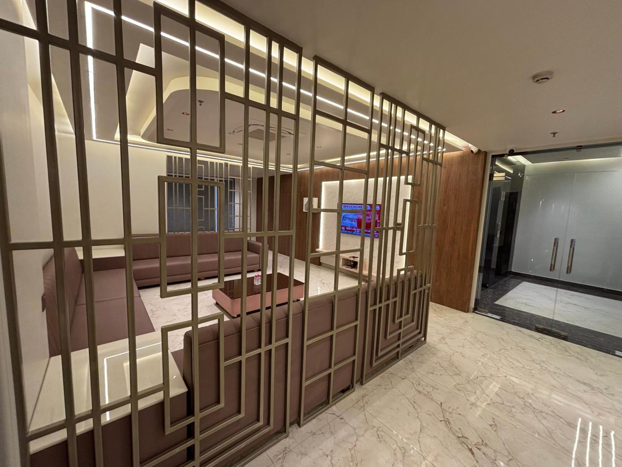Hotel The Crown Inn Jhunjhunu Екстериор снимка